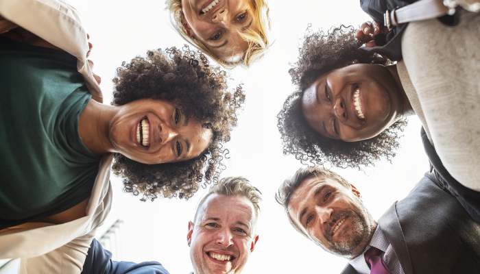 美国最新最新疫情报道：保护健康，共同抗疫