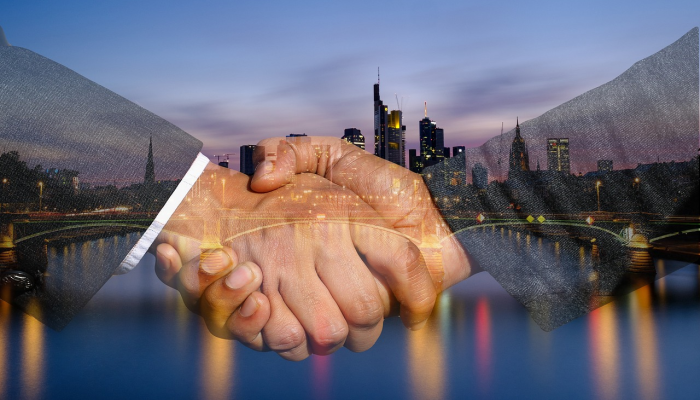 疫情最新报告：香港封关背后的故事与影响