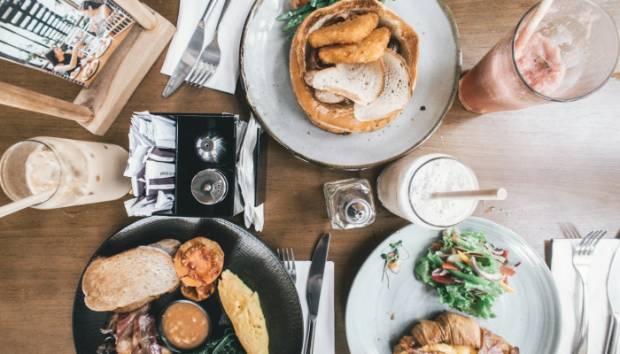 最新疫情十大传言图片揭秘：辨识真假，保护健康