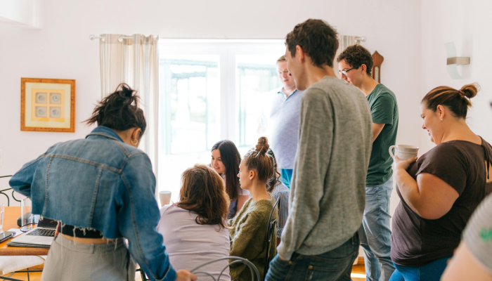 留盆最新疫情:远程关怀与科学防护 留盆最新疫情:远程关怀与科学防护