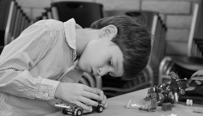 最新疫情期间的留学生:挑战与机遇